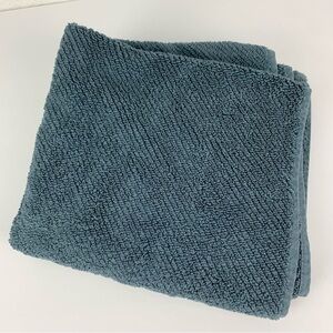 Coyuchi Air Weight Organic Towel Gulf Blue Navy Hand Size 20”x40”